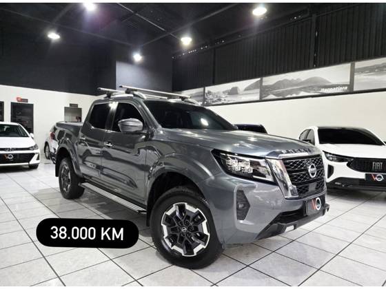 NISSAN FRONTIER 2.3 16V TURBO DIESEL PLATINUM CD 4X4 AUTOMÁTICO NISSAN FRONTIER 2.3 16V TURBO DIESEL PLATINUM CD 4X4 AUTOMÁTICO